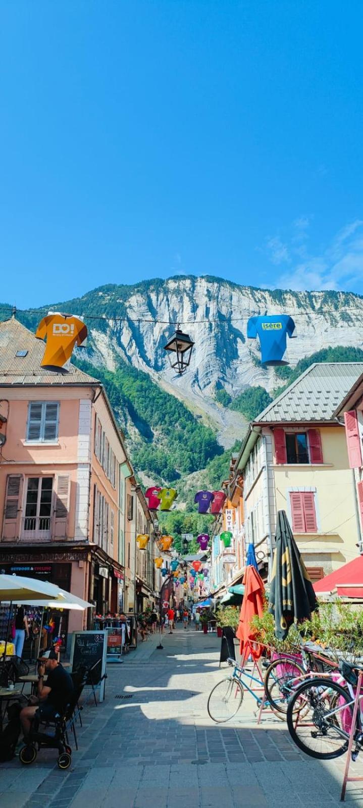 The Stable House Bourg D'Oisans -Bike/Hike/Ski Le Bourg-dʼOisans Exterior foto
